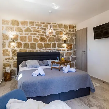 4 Bedroom Pet Friendly In בית נופש *